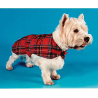 This coat is an ideal way to keep your dog warm. Made from an attractive weather resistant tartan ma
