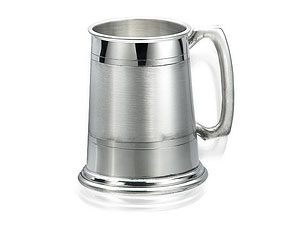Unbranded Pewter Satin Band One Pint Tankard 013640