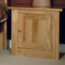 Pinetum Quercus bedside with door furniture