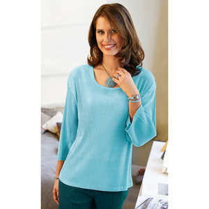 pleated t-shirt in a colour that will brighten your winter! slightly scooped round neckline. slightl