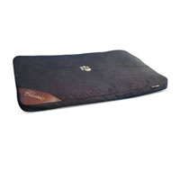 The rich colours of the faux suede cover are complemented by an embroidered paw and corner patch. Th