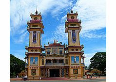 If you want to know what a world of united religions would be like, the closest place will be Cao Dai Temple which is home to a unique religion combining Buddhism, Taoism, Confucianism and Christianity. This cultural experience ends with a must do v