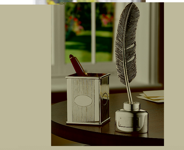 Unbranded Quill and Ink Pot, Plain