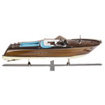 This stunning wooden replica of the Riva Aquarama harks back to a golden age of sailing. This was th