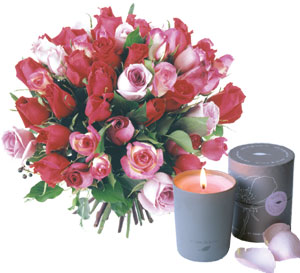 Roses and perfumed candle pink 61 roses