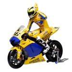 Minichamps has released a 1/12 replica of the Valentino Rossi 2006 Riding Figure.