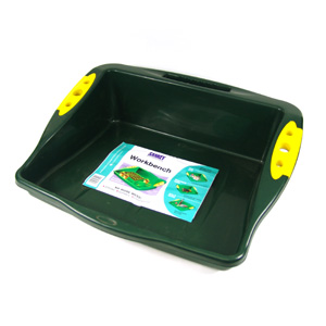 Make your life easier when potting up with this convenient and handy workbench. It is ideal for hold