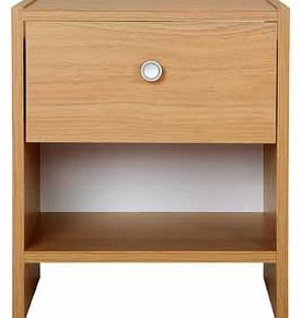 The Seville furniture range is a versatile collection to blend with many bedroom styles. Finished in beech effect. this bedside chest is understated and classic and is an ideal place to sit a lamp or rest your book. The cubby hole offers handy extra 