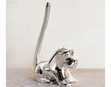 This Sophia Silver Plated dog Ring Holder is a wonderful quirky way to never mislay your precious rings when removed at night.This silver plated ring holder has a stunning shiny silver plated finish and has been designed to look like a dog; the extra