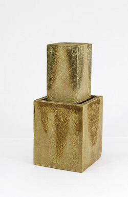 FREE  delivery! (Signature required)A realistic stone-effect resin based water feature consisting