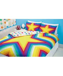 Includes duvet cover and 2 pillowcases.50% polyester/50% cotton.Machine washable