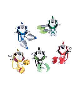 Each Super Robot Monkey comes with unique battle claws, ready to take the fight to the Skeleton