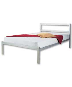 Silver coloured frame with chrome caps and simple footboard. Overall size (H)90, (W)155, (L)209.5