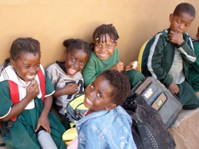 Unbranded Teaching children in Zambia