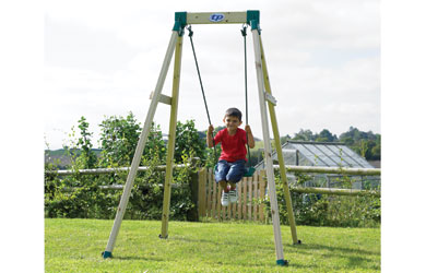 Wooden single swing perfect for city gardens