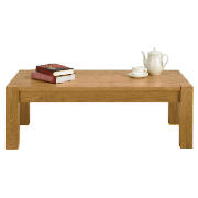 Part of the Tribeca range this contemporary coffee table is made from oak veneered wood and has a
