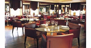 Located in central London, Radisson Blu Edwardian Berkshire Hotel with its luxurious and elegant decor is an ideal setting for a memorable two course meal for two. The award-winning Ascot restaurant serves a range of modern British cuisine, made usin