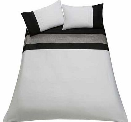 With this duvet set. you get to choose between 2 stylish duvet covers. This Vinny Black Twin Pack Duvet Cover Set includes 2 duvet covers and 4 pillowcases. Set includes 2 duvet covers and 4 pillowcases. Machine washable. Made from 100% polyester. Su
