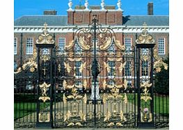 Unbranded Visit to Kensington Palace and Champagne