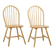 This pair of chairs from the Whitton range provide a classic dining solution for your home. Made fro