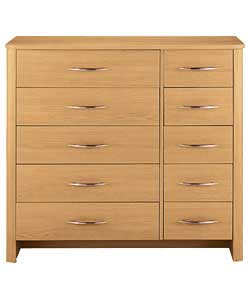 Oak-effect chest with curved top. Curved, chrome-effect metal handles. 5 wide and 5 narrow drawers