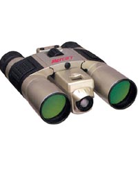 Combines a digital camera and binoculars all in one