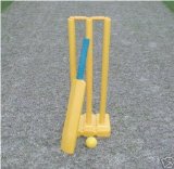 Upfront Cricket Academy UPFRONT Plastic kwik cricket set stumps bat Junior boys youth, Size 4