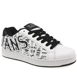 Vans Male M Widow Plus Leather Upper Fashion Large Sizes in White and Black