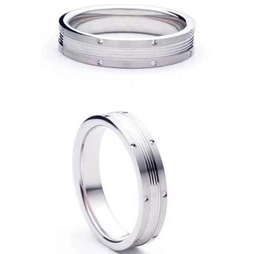 5mm Medium Flat Court Vicino Wedding Band Ring In 18 Ct White Gold