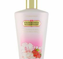 Victoria`s Secret Hydrating strawbetty body lotion 250ml