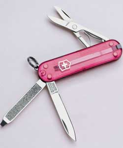 victorinox Classic Pocket Tool - Pink