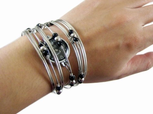 Fashion Lady Charm Bracelet Wristband Quartz Wrist Watch Bangle Gift