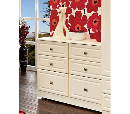 Welcome Furniture Clearance - Amelie Cream Wide 3 3 Drawer Chest