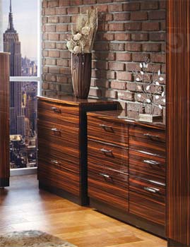 Welcome Furniture Emmeline High Gloss 3 3 Drawer Chest in Ebony