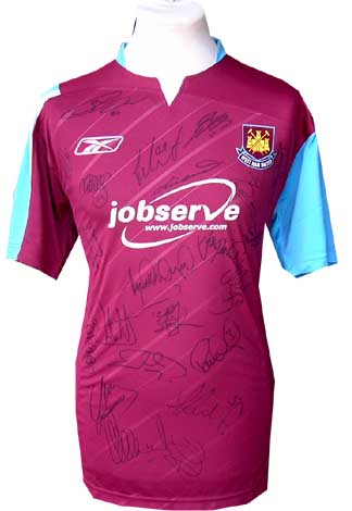Ham United and#8211; Fully signed 2007 home shirt