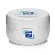 Nivea Soft Intensive Moisturising Cream 200ml
