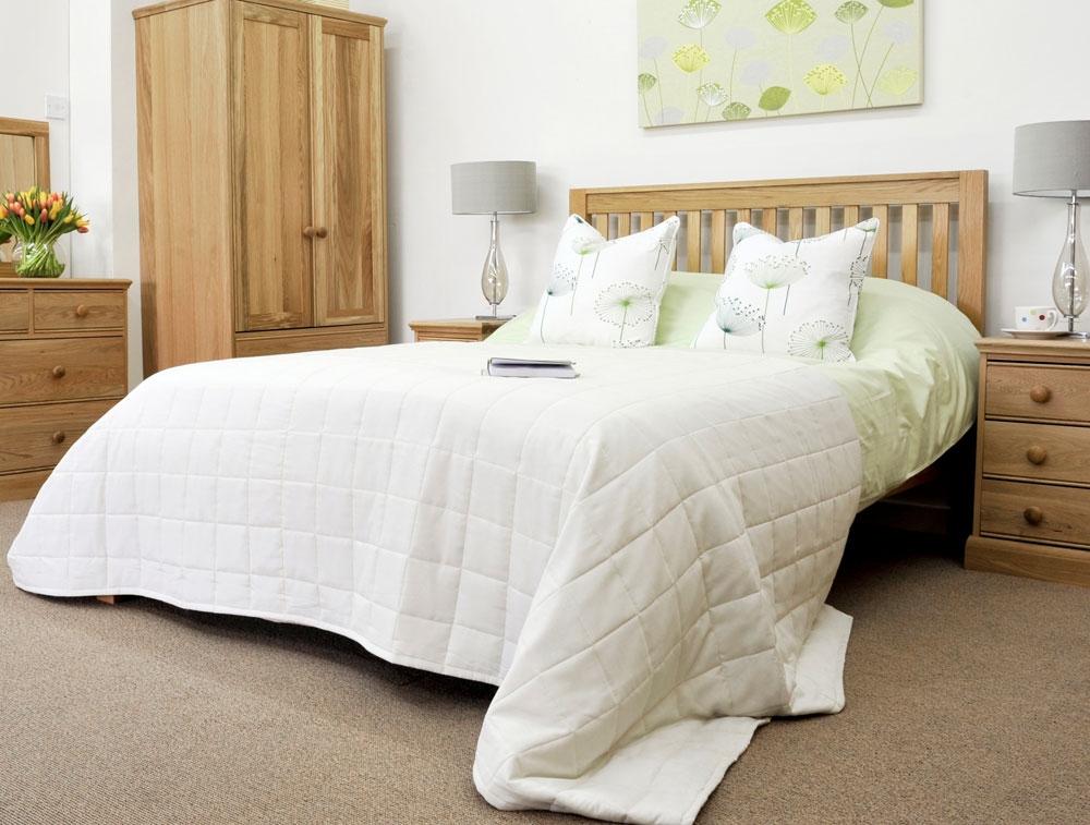 WINDSOR Oak Bed - Single, Double or King Size