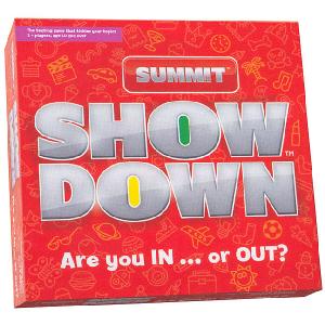 Winning Moves Summit Showdown Family Game