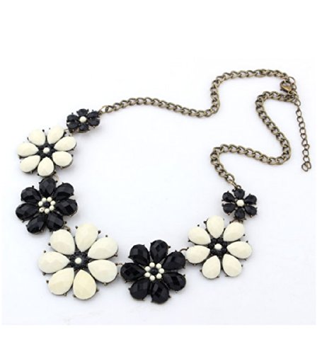 Vintage Flower Crystal Bib Statement Chunky Chain Collar Choker Necklace Pendant Jewellery (Black & White)