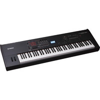 S70-XS Keyboard Synthesizer - Box Opened