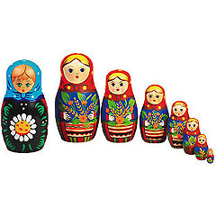 yellowmoon 7-Piece Wooden Russian Dolls